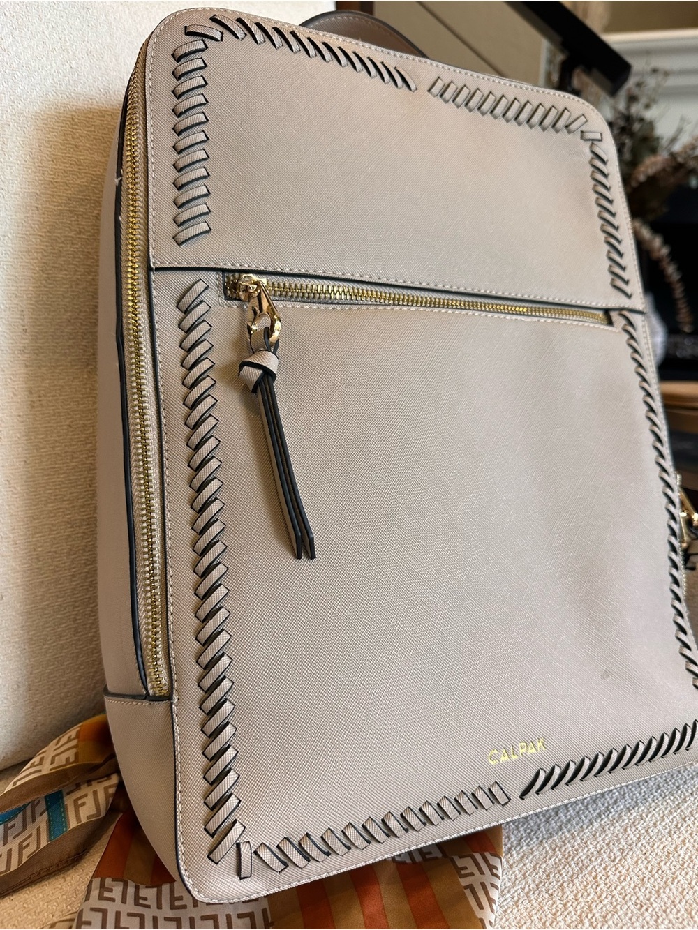 ⭐️LAST CHANCE⭐️ CALPAK 15” Kaya Laptop Backpack in Stone ✈️ - Picture 5 of 16